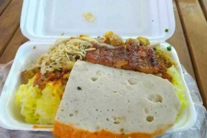 Ăn vặt Cô Thủy - Bánh Mì Que & Xôi Hộp