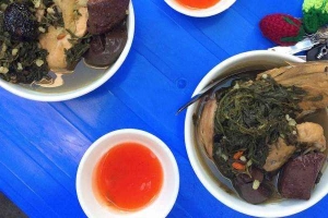 Ăn vặt Cô Yến - Gà Hầm