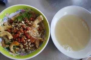 Ăn vặt Cơm - Bún & Mì Hến Thuý