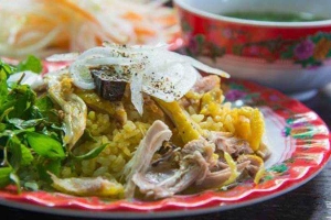 Ăn vặt Cơm Gà Diên