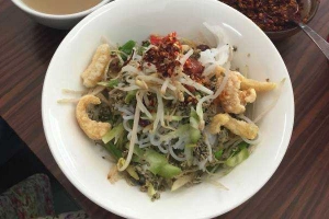 Ăn vặt Cơm Hến - Bún & Mì Hến