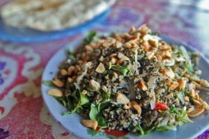 Ăn vặt Cơm Hến - Hến Xào Xù