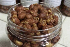 Ăn vặt Đậu Phộng Rang Tỏi Ớt - Giao Hàng Tận Nơi