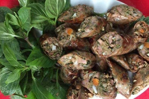 Ăn vặt Dồi Sụn Nướng - Định Công