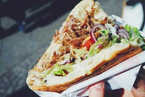 Ăn vặt Donerkebab Tràng An