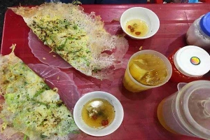 Ăn vặt Đông Thanh - Bánh Khoái