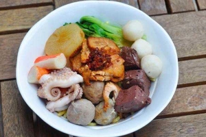 Ăn vặt Đường Bá Hổ Dessert - Mì Xe Đẩy Hồng Kông