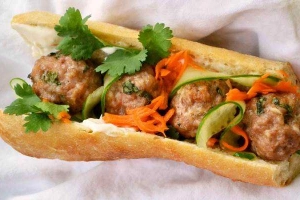 Ăn vặt Duyên - Bánh Mì