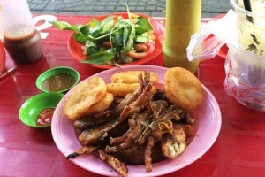 Ăn vặt Gà Nướng Bùi Thị Xuân