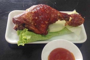 Ăn vặt Gà Quay Phú Lợi
