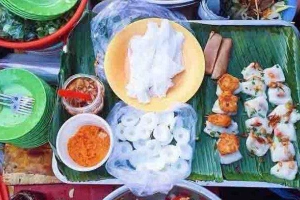 Ăn Vặt Gần Chợ Địa Chất