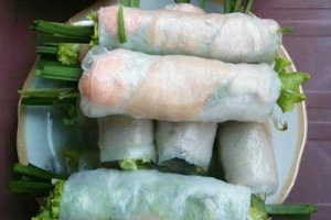 Ăn vặt Gỏi Cuốn Chợ Dốc Sỏi