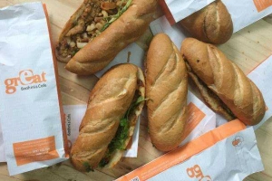 Ăn vặt Great - Bánh Mì & Cafe - Huỳnh Thúc Kháng
