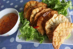 Ăn vặt Há Cảo & Xíu Mại - Chiêu Anh Các
