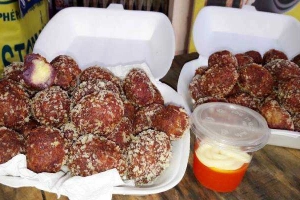 Ăn vặt Hà Nguyệt - Bánh Khoai Lệ Phố