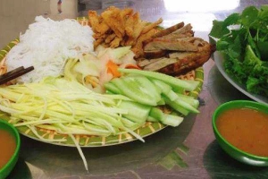 Ăn vặt Hiệp Huy - Nem Nướng Nha Trang - Long Biên 2