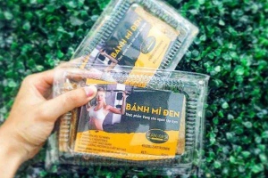 Ăn vặt Hoàng Kim Sa - Bánh Mì Đen