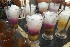 Ăn vặt Hồng Thủy - Chè & Sinh Tố