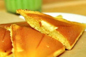 Ăn vặt Hot Dog Đồng Đen