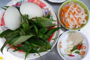 Ăn vặt Hột Vịt Lộn 57 - Phạm Văn Thuận