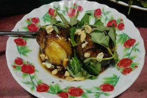 Ăn vặt Hột Vịt Lộn - Dốc Cầu Trường Đai