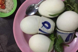 Ăn vặt Hột Vịt Lộn - Hẻm 306 Xô Viết Nghệ Tĩnh