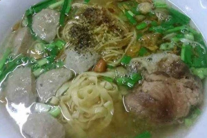 Ăn vặt Hủ tiếu Mì Hẻm 303
