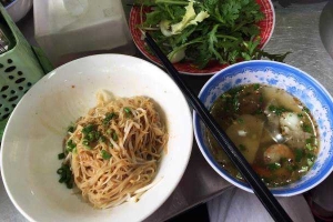 Ăn vặt Thành Tín - Hủ Tiếu Nam Vang