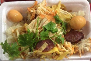 Ăn vặt Hùng Dung - Xôi, Bánh Mì & Bánh Bao - Trần Huy Liệu