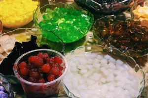 Ăn vặt Hương Phố Mới - Sữa Chua & Chè Các Loại