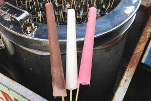 Ăn vặt Kem Ống - Phố Cổ Hội An