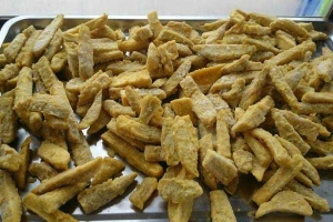 Ăn vặt Khoai Lang Lắc - Thành Thái