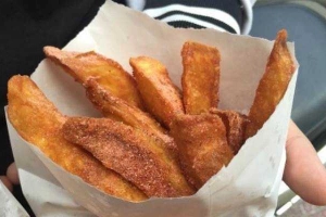 Ăn vặt Khoai Lang Lắc - Trần Phú