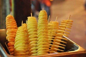 Ăn vặt Khoai Tây Lốc Xoáy & Khoai Lang Lắc Xí Muội