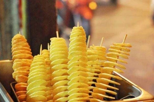 Ăn vặt Khoai Tây Xoắn - Quang Trung