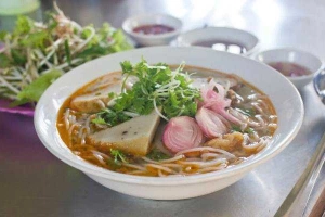 Ăn vặt Khu Ẩm Thực Chợ Cao Thắng