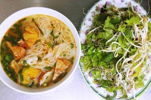 Ăn vặt Khu Ẩm Thực Chợ Đêm Quy Nhơn