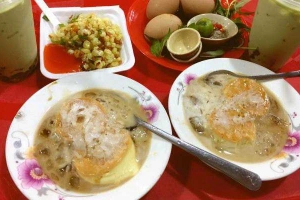 Ăn vặt Khu Ẩm Thực Chợ Phạm Văn Hai