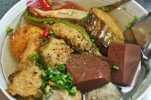 Ăn vặt Khu Ăn Uống Châu Văn Liêm