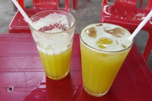 Ăn vặt Khu Nước Mía - Đường Rạp Hát