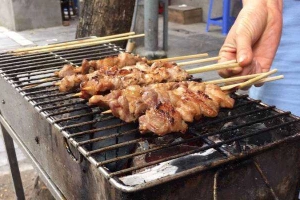 Ăn Vặt Khu Phố Cửa Bắc