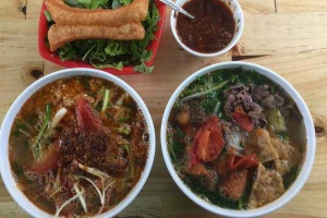 Ăn vặt Kiến Càng - Bún Riêu & Bún Cá