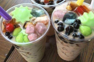 Ăn vặt Lá Trà - Trà Sữa Thạch Nhà Làm