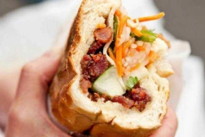 Ăn vặt Lò Bánh Mì Thuận Hưng