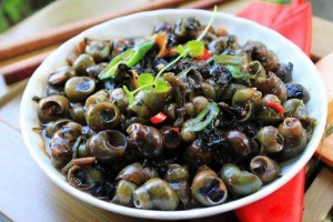 Ăn vặt Long 113 - Sinh Tố & Ốc Hút