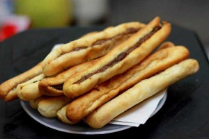 Ăn vặt Long Hải - Xôi & Bánh Mì Que