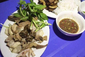 Ăn vặt Lòng Luộc - Hoa Bằng