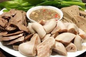 Ăn vặt Lòng & Nộm Lòng - Phùng Hưng