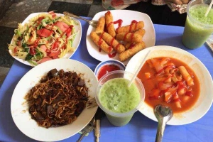 Ăn vặt Lương Tâm Quán