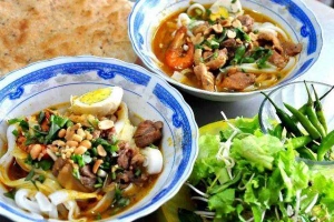 Ăn vặt Mì Quảng Lành